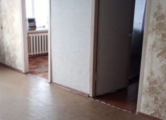Продается 4-комнатная квартира, 66.1 м2, Далматово, улица 4-го Уральского полка, 66