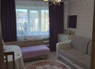 Продажа 2-комнатной квартиры, 40 м2, поселок городского типа Павловка, Школьная площадь, 2