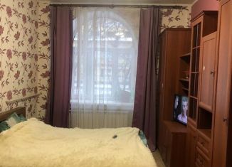 Сдаю трехкомнатную квартиру, 80 м2, Москва, улица Острякова, 6, улица Острякова