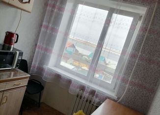 2-комнатная квартира на продажу, 43.2 м2, поселок городского типа Октябрьский, Комсомольская улица