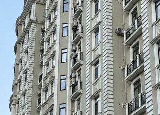 Продаю 2-комнатную квартиру, 113.5 м2, Махачкала, улица Абубакарова, 67А, ЖК Имперский Дом