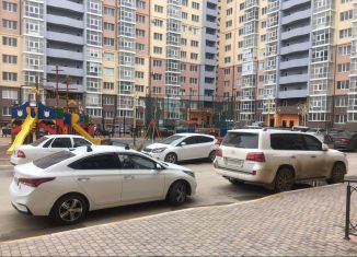 Продам 2-комнатную квартиру, 81 м2, Каспийск, Молодёжная улица, 4, ЖК Каспийская Гавань