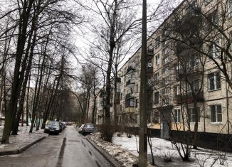 Продам 4-комнатную квартиру, 90 м2, Санкт-Петербург, Меншиковский проспект, 15к2, метро Академическая