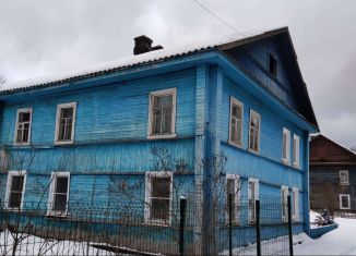 2-комнатная квартира на продажу, 40 м2, поселок городского типа Любытино, улица Советов