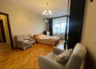 Продажа 2-комнатной квартиры, 56 м2, Москва, улица Усиевича, 9, метро Аэропорт