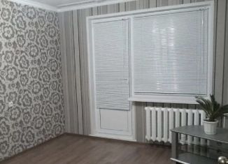 Продам 1-ком. квартиру, 32 м2, Елабуга, проспект Мира, 16