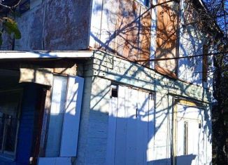 Продам дом, 40 м2, Майкоп, площадь Ленина