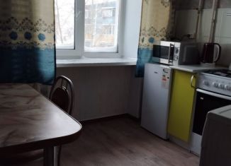 Сдаю однокомнатную квартиру, 31 м2, Челябинская область, Комсомольская улица, 18