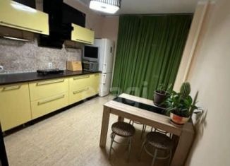 Сдается в аренду 2-ком. квартира, 80 м2, Пермь, улица Белинского, 31, ЖК Солнечный Город