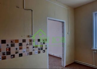 Продается 2-комнатная квартира, 46.8 м2, Астраханская область, Песчаная улица, 3