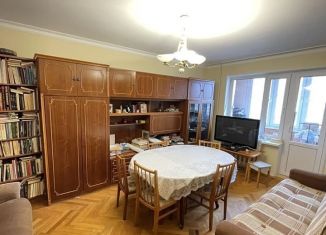 Продажа 2-комнатной квартиры, 52 м2, Владикавказ, Кырджалийская улица, 3, 35-й микрорайон