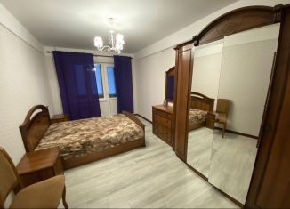 Сдаю в аренду 2-ком. квартиру, 54 м2, Дагестан, улица Ленина, 8