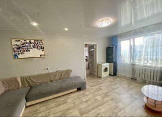 Продается двухкомнатная квартира, 45.4 м2, Псков, улица Чехова