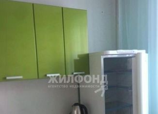 Сдаю в аренду 1-комнатную квартиру, 35 м2, Новосибирск, улица Вавилова, 7, улица Вавилова