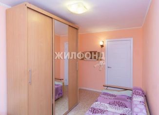 Продается 3-комнатная квартира, 55.9 м2, Новосибирск, метро Площадь Ленина, улица Восход, 7