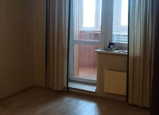 Продаю 1-ком. квартиру, 40 м2, Щербинка, Индустриальная улица, 12