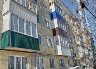Трехкомнатная квартира на продажу, 60 м2, Самарская область, улица Лазо, 2А
