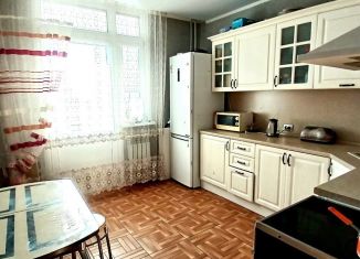 Продам 2-комнатную квартиру, 57 м2, Оренбургская область, улица Геннадия Донковцева, 15