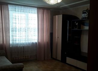 Сдается в аренду однокомнатная квартира, 35.4 м2, Сарапул, улица Седельникова, 144