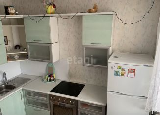 Продаю 1-комнатную квартиру, 40 м2, Челябинская область, Взлётная улица, 1