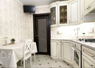 Продажа трехкомнатной квартиры, 62 м2, Азов, улица Кондаурова, 69