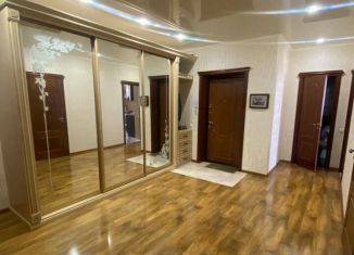 Продается трехкомнатная квартира, 92.6 м2, Краснодарский край, улица Яна Полуяна, 39