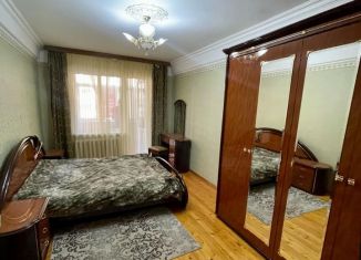3-комнатная квартира в аренду, 72 м2, Каспийск, улица Ленина, 37
