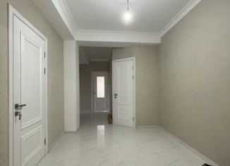 Продам 3-комнатную квартиру, 103 м2, Дагестан, проспект Петра I, 103Вк2