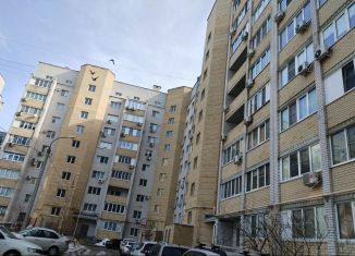 Продается двухкомнатная квартира, 60 м2, Волгоград, Дзержинский район, улица имени Ивана Морозова, 3