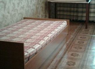 Сдам в аренду 2-ком. квартиру, 54 м2, Пенза, улица Клары Цеткин, 17, Железнодорожный район