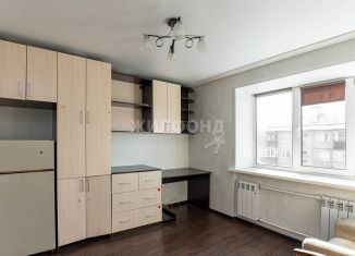 Продается 1-комнатная квартира, 17.1 м2, Барнаул, улица Малахова, 66