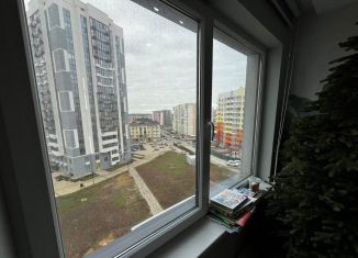 Продам 2-комнатную квартиру, 61 м2, Симферополь, улица Никанорова, 4Г, ЖК Фиалка