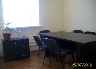 Офис в аренду, 13 м2, Шахты, улица 50 лет ВЛКСМ, 21Б