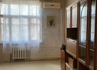 Продам 3-комнатную квартиру, 80 м2, Краснодар, улица Володарского, 6, улица Володарского