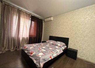 Сдам в аренду однокомнатную квартиру, 40 м2, Ростов-на-Дону, улица Тимофеева, 13/1, ЖК Платовский