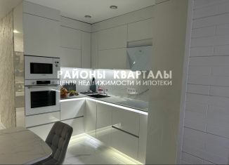 Продам двухкомнатную квартиру, 64.8 м2, Челябинская область, улица Клайна, 9