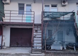Продаю гараж, 30 м2, село Дивноморское, Сосновая улица
