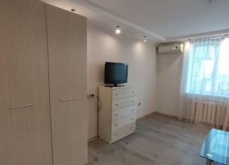 2-ком. квартира в аренду, 60 м2, Севастополь, переулок Новикова, 17