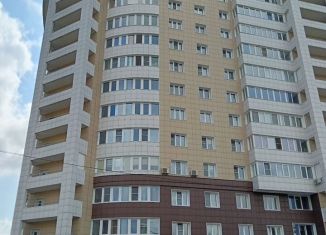 Сдаю 1-ком. квартиру, 36 м2, Омск, Учебная улица, 20