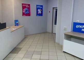 Продам торговую площадь, 74.5 м2, Данков, улица Мира, 1