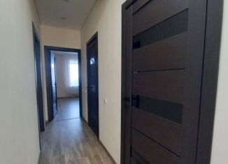 Продаю 3-ком. квартиру, 78 м2, Абакан, улица Генерала Тихонова, 6