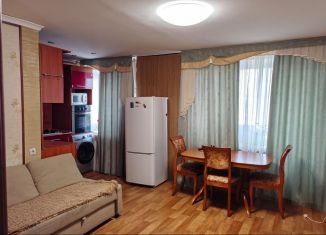 Продается 5-ком. квартира, 42.7 м2, Тольятти, Советская улица, 58, Центральный район