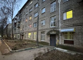 Продажа 2-комнатной квартиры, 42 м2, Серпухов, Октябрьская улица, 28