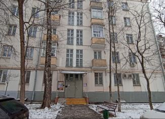 Продам 2-ком. квартиру, 54 м2, Москва, улица Строителей, 13к4, метро Проспект Вернадского