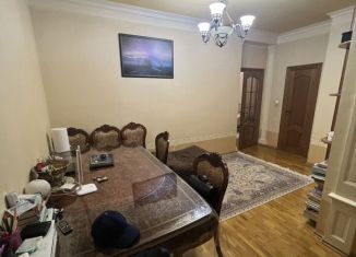 Продам трехкомнатную квартиру, 105 м2, Дагестан, улица Пржевальского, 61