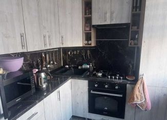 Продам 4-ком. квартиру, 60 м2, Железноводск, улица Карла Маркса, 33