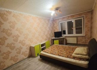 2-ком. квартира в аренду, 47 м2, Воскресенск, Центральная улица, 22