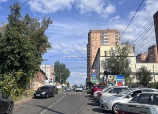 Продаю 4-ком. квартиру, 76 м2, Курск, Почтовая улица, 22