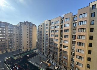 Продаю 2-комнатную квартиру, 75 м2, Дербент, улица Сальмана, 100А