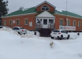 Продаю помещение свободного назначения, 199.8 м2, поселок городского типа Юрья, улица Ленина, 37